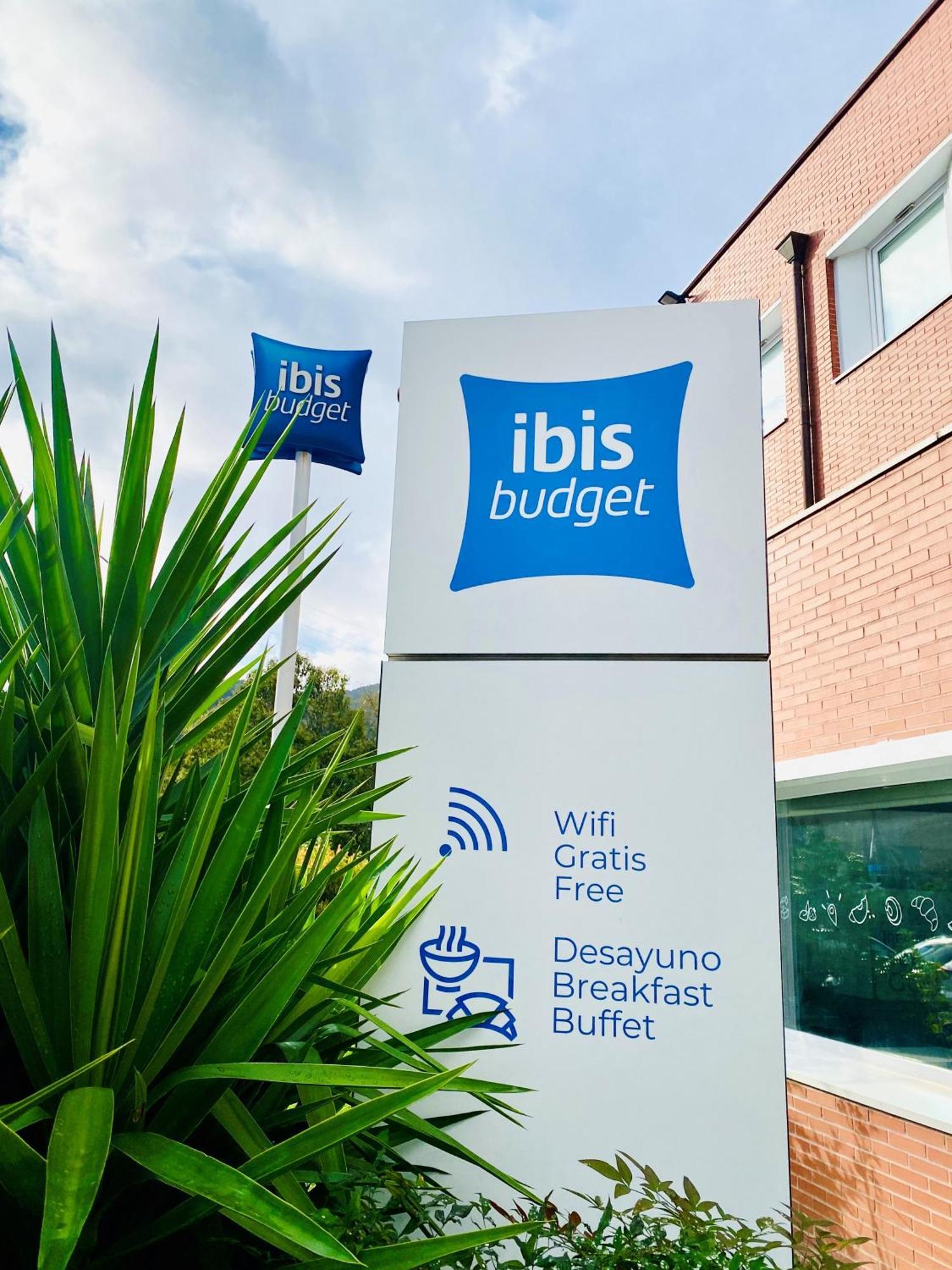 Ibis Budget Bilbao Arrigorriaga Esterno foto