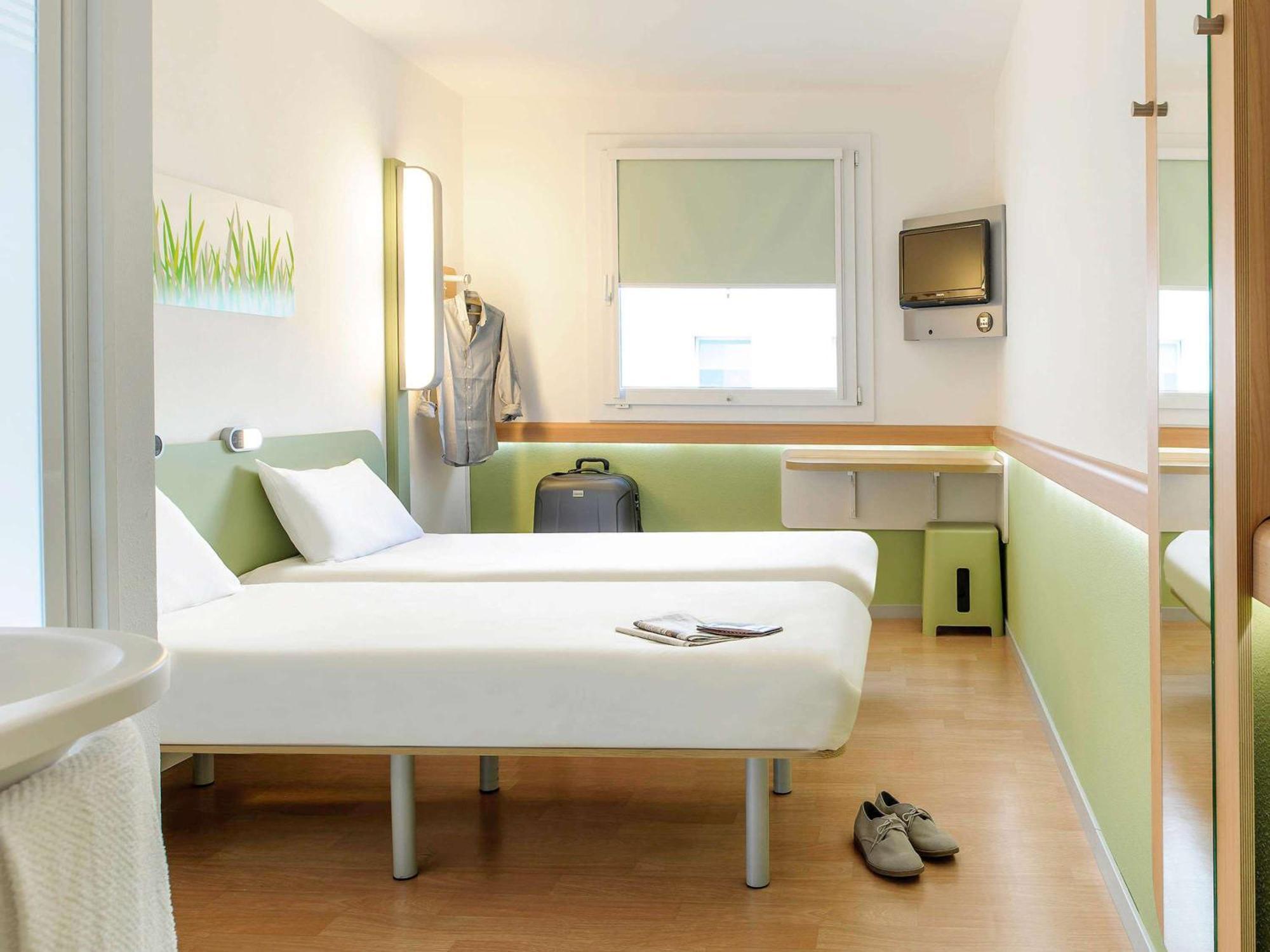 Ibis Budget Bilbao Arrigorriaga Esterno foto